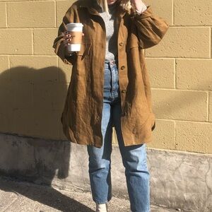 Ozma Audrey shirt jacket in heavy laundered linen, XS Ocre